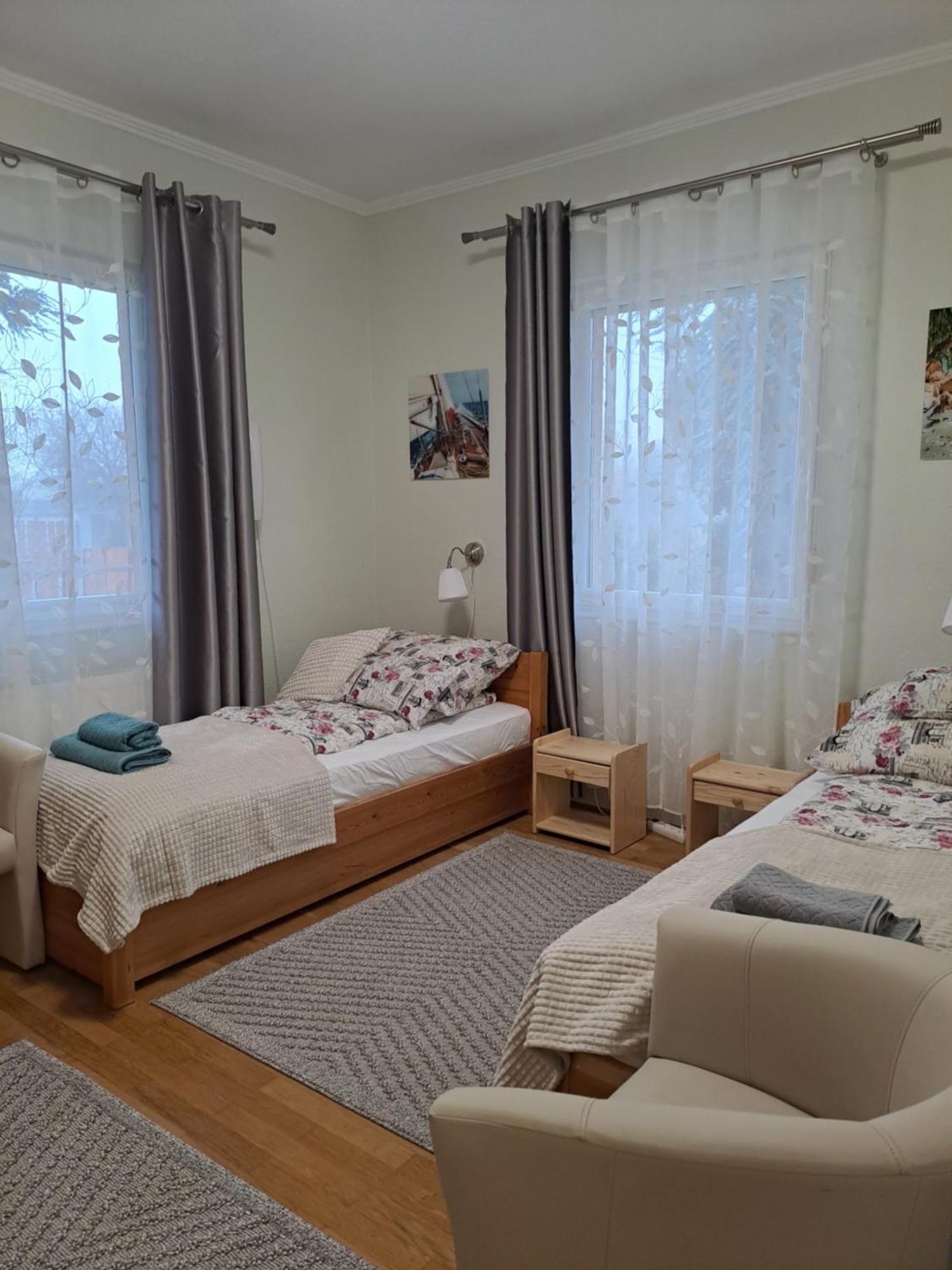 וסס Lena Apartment - Lena Two Bedroom Apartment מראה חיצוני תמונה